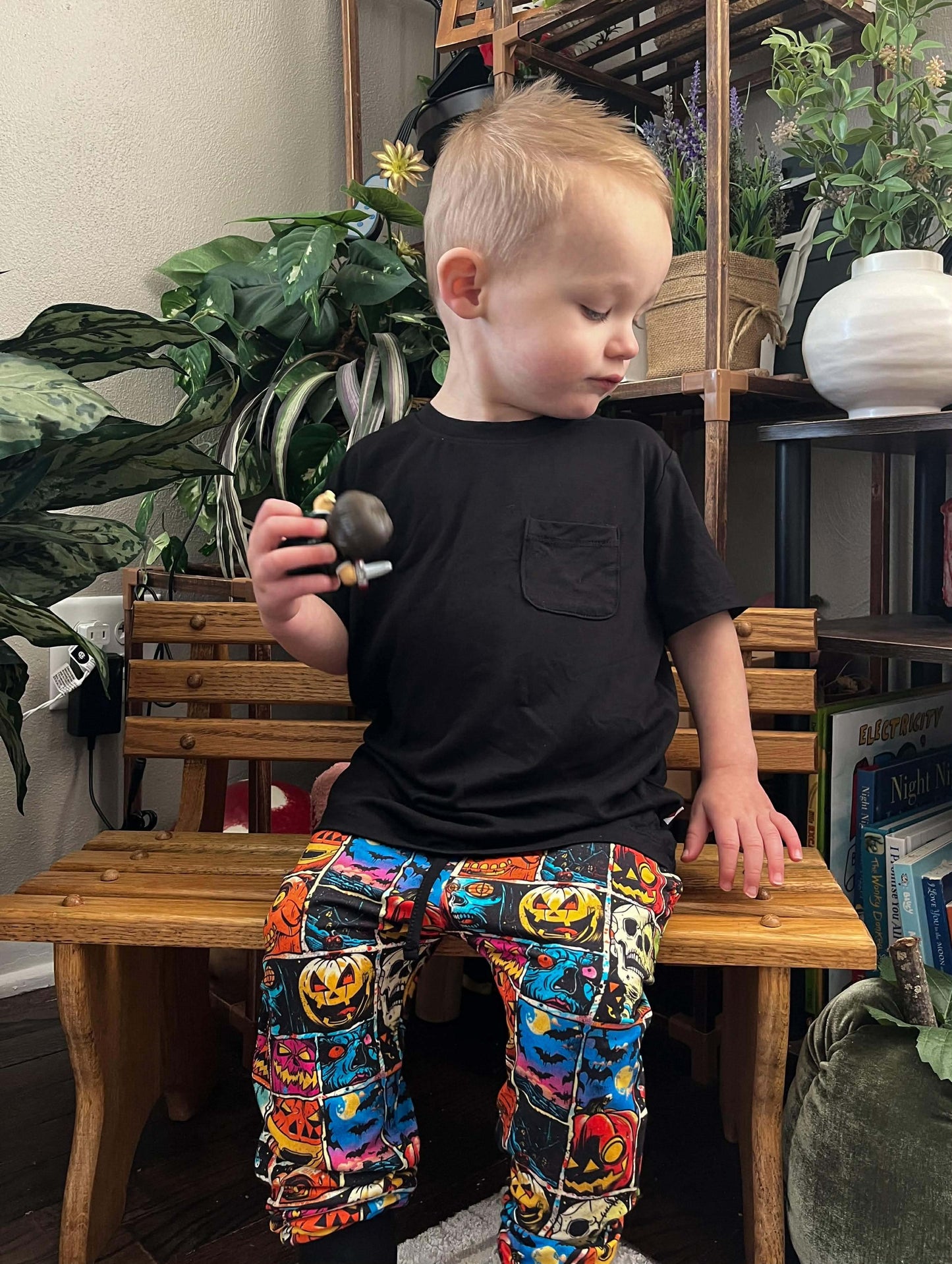 RTS PLAY Short sleeve tee / joggers: Monster Mashup