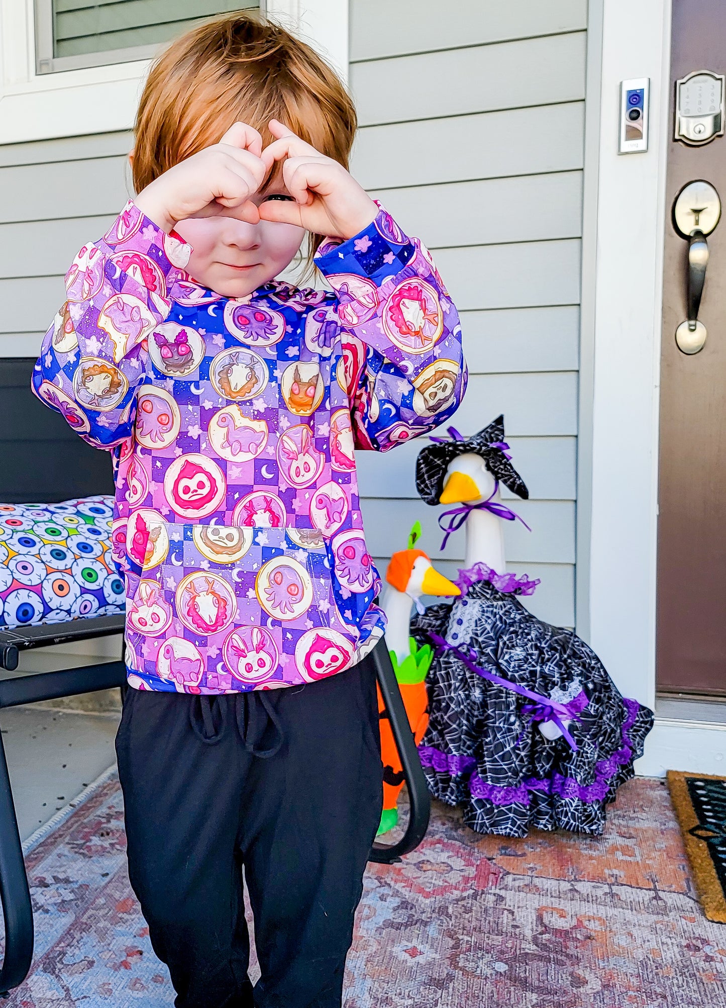 RTS PLAY Kids hoodie: Cryptid Cookies