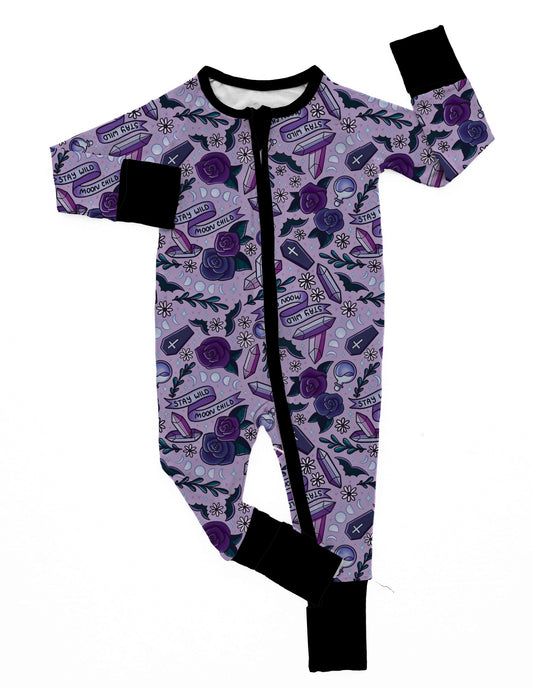 RTS Feeties: Moon Child