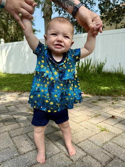 RTS PLAY Short sleeve peplum / bikers: Light Up the Dark